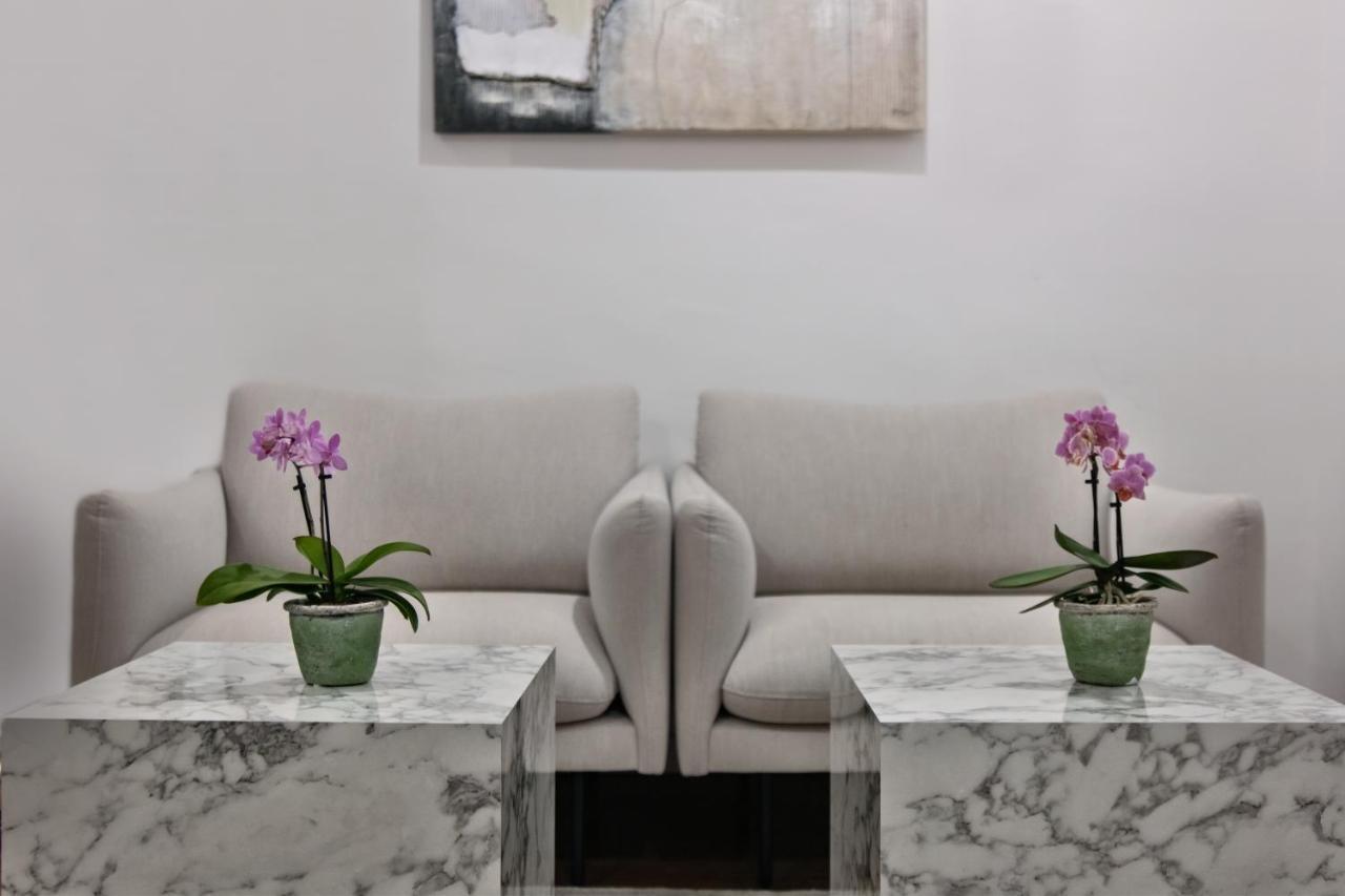 Fellini Design Suites Rome Bagian luar foto