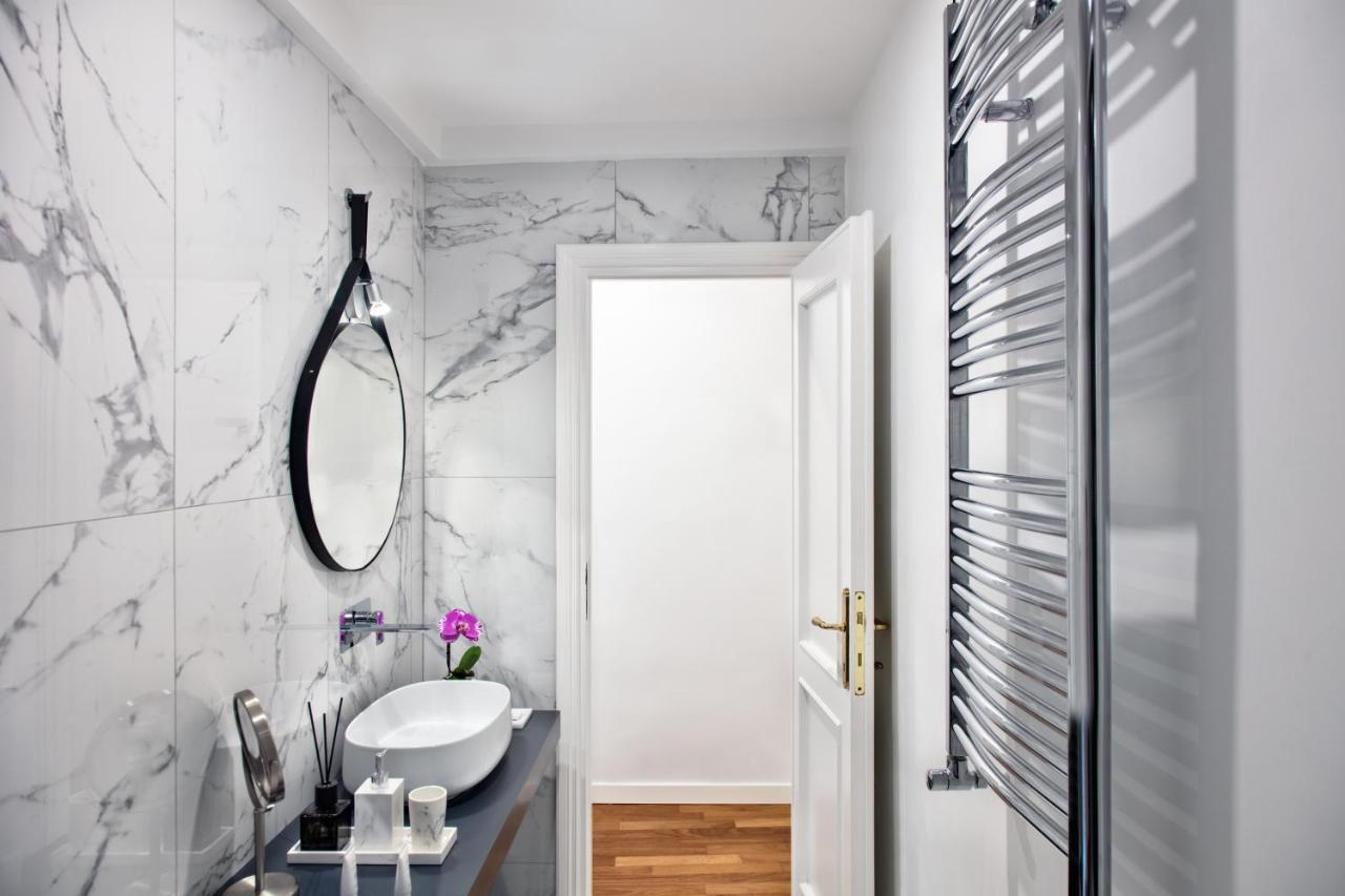 Fellini Design Suites Rome Bagian luar foto