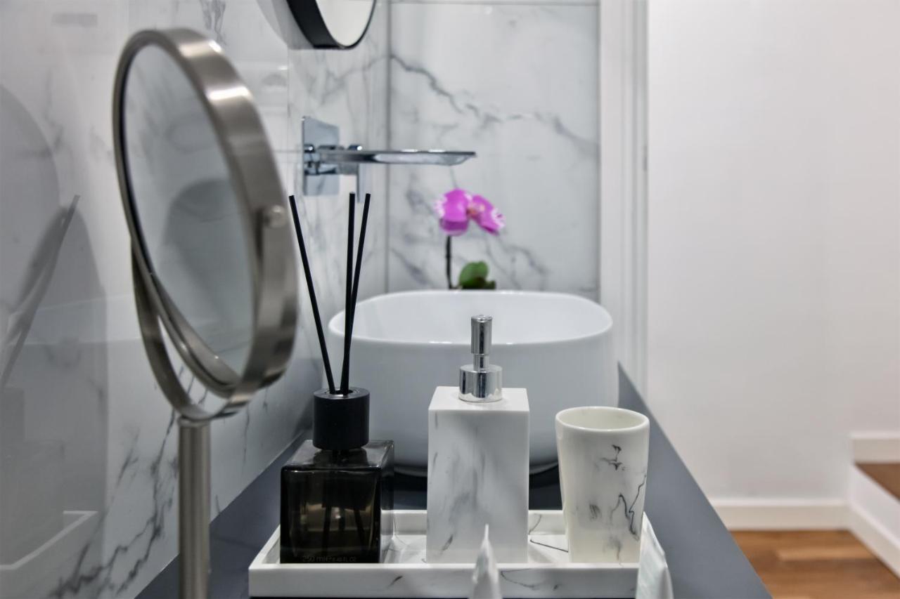 Fellini Design Suites Rome Bagian luar foto